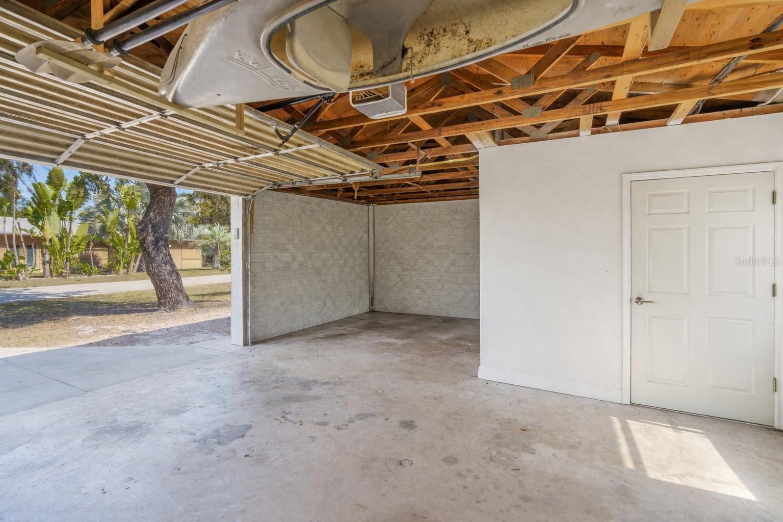 6520 QUONSET RD — photo 28