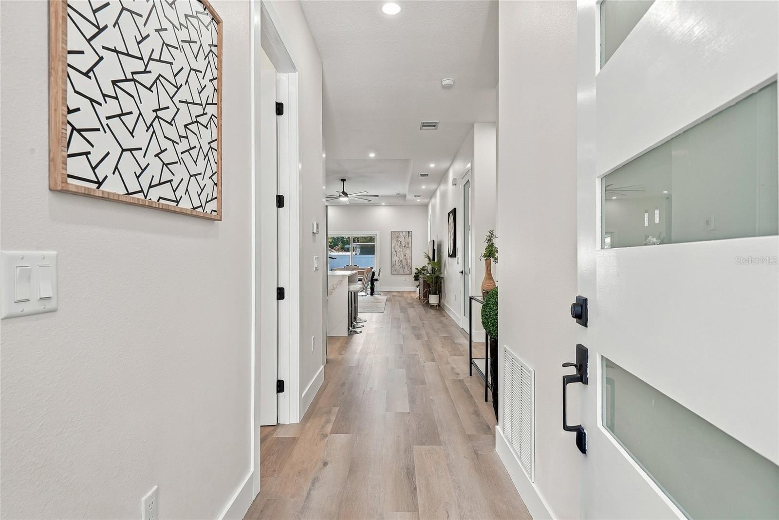 1117 15TH AVE NW — photo 4