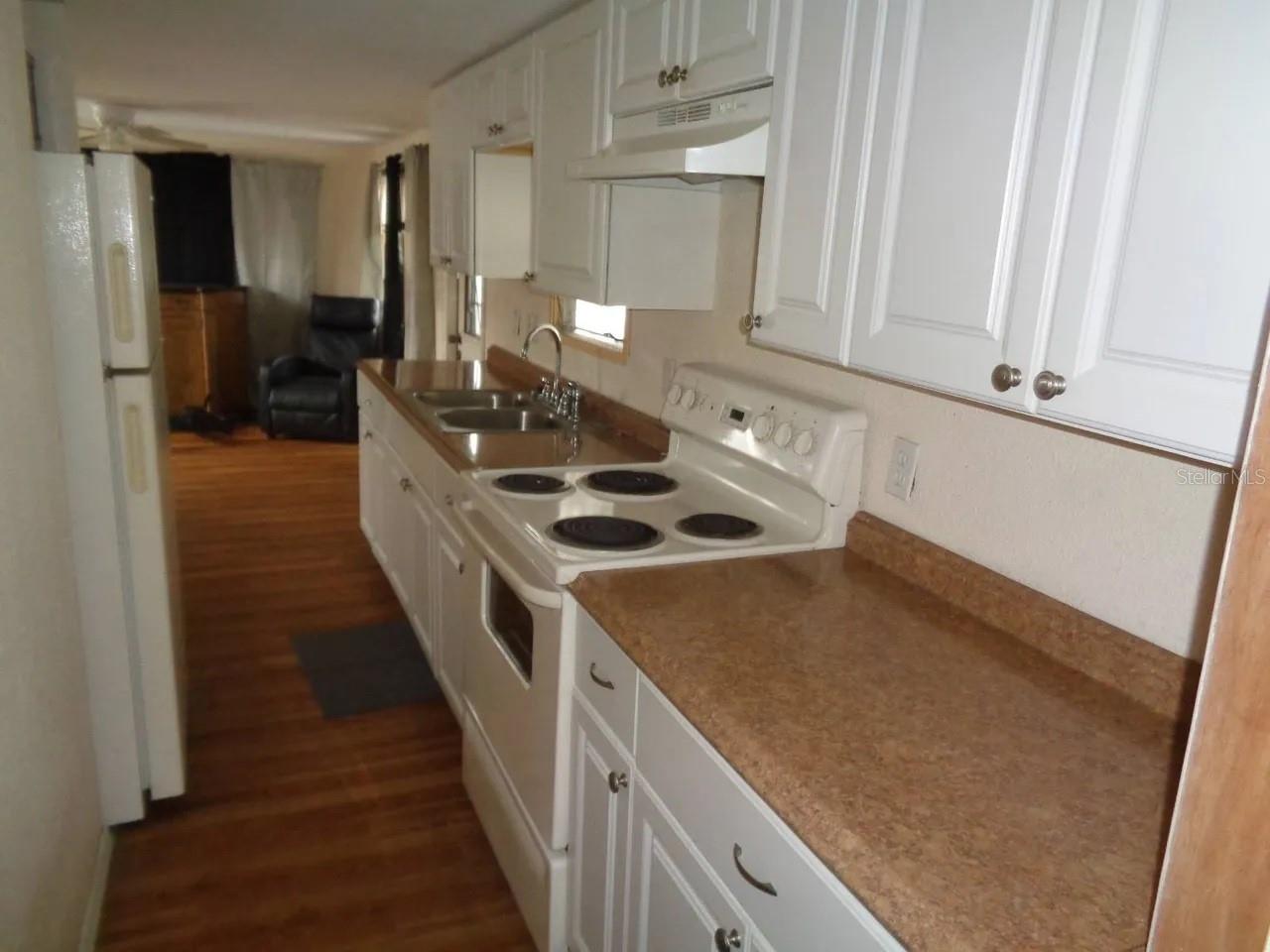 3701 14 ST W #lot #17 — photo 16