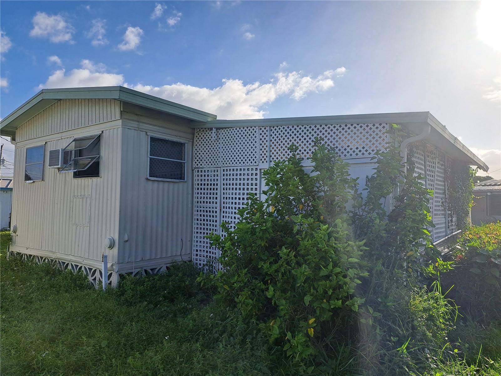 3701 14 ST W #lot #17 — photo 5