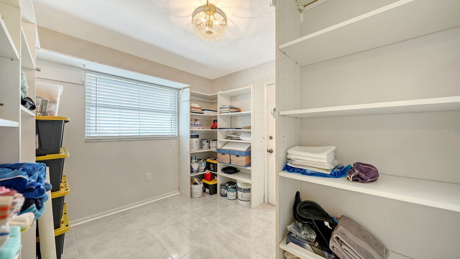2295 PINE VIEW CIR — photo 52