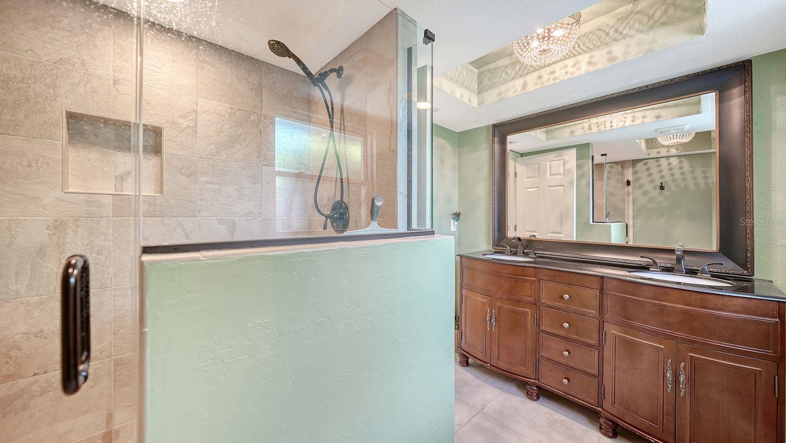 2295 PINE VIEW CIR — photo 46