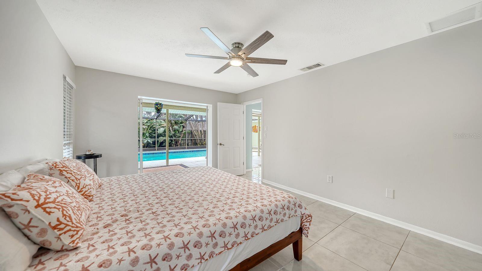 2295 PINE VIEW CIR — photo 36
