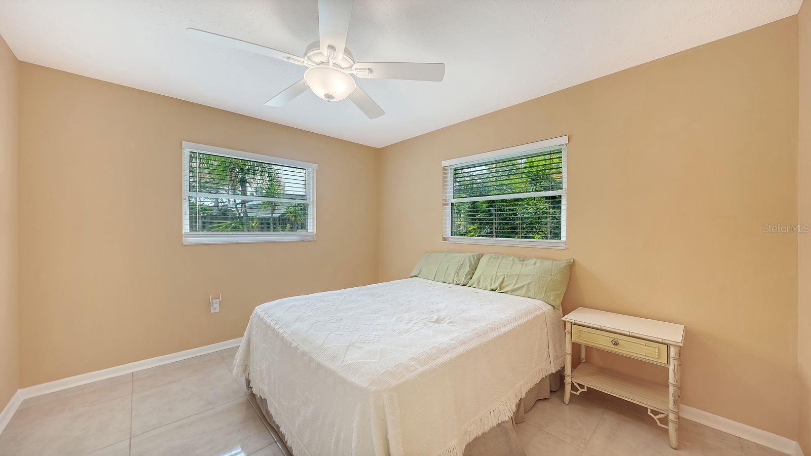 2295 PINE VIEW CIR — photo 41