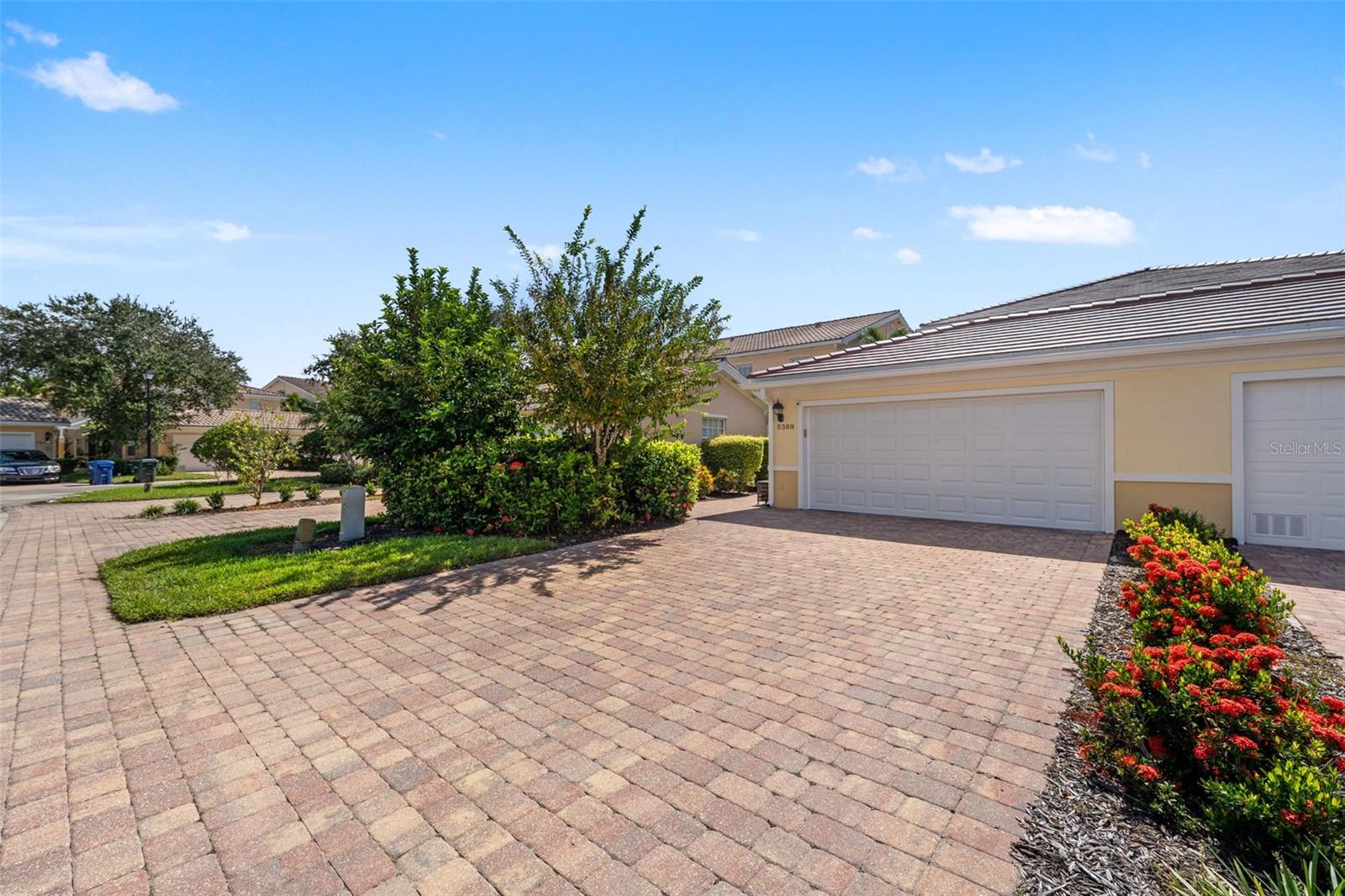 5389 CAMBIAGO ST — photo 48