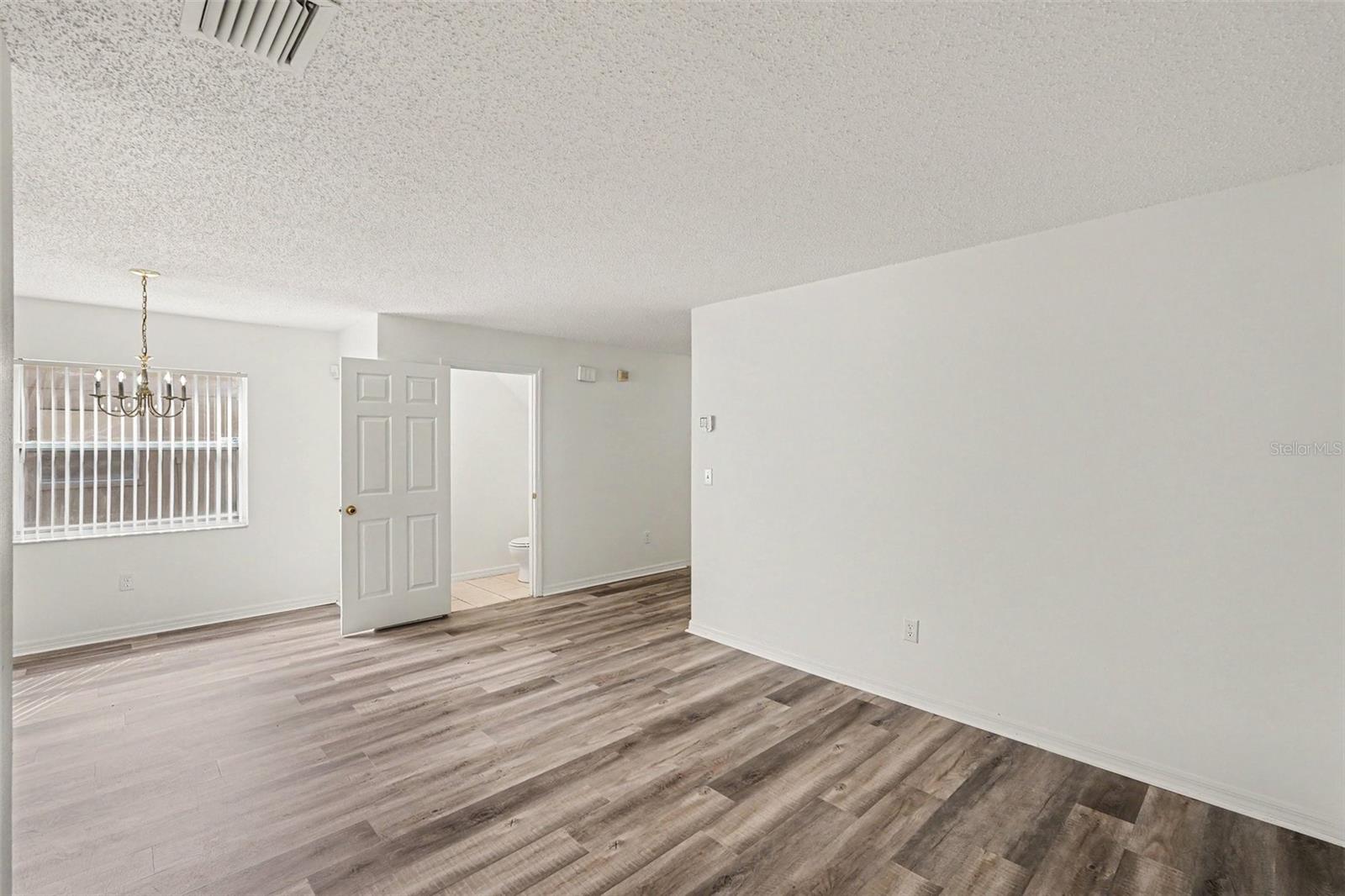 8419 EDGEWATER PLACE BLVD — photo 6