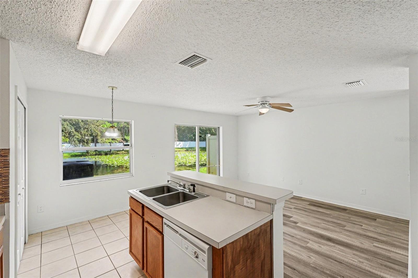 8419 EDGEWATER PLACE BLVD — photo 16