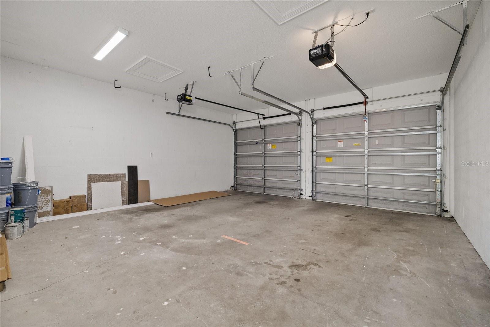 2722 N MYRTLE AVE — photo 57