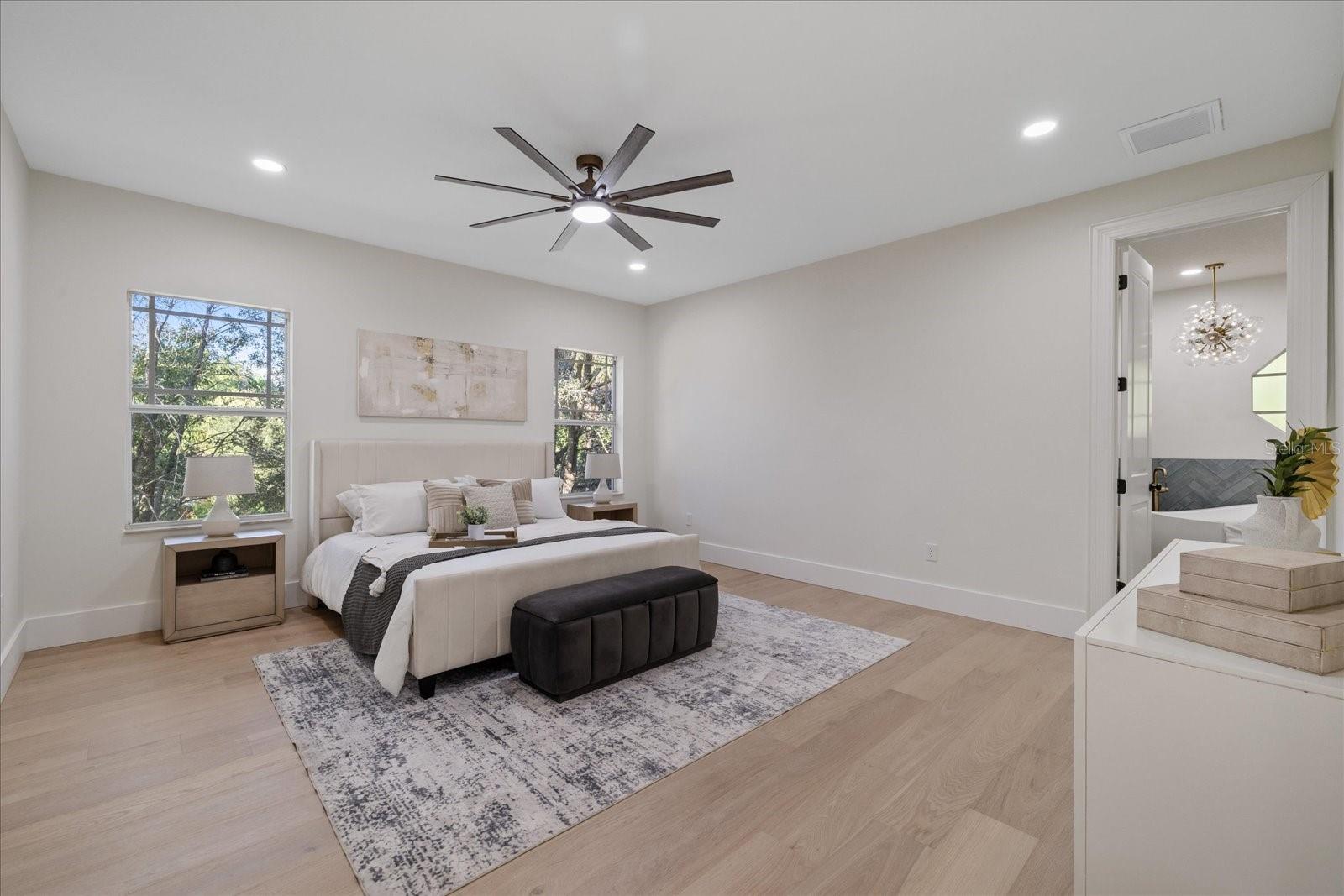 2722 N MYRTLE AVE — photo 25
