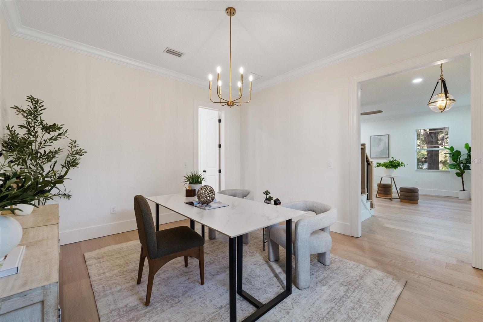 2722 N MYRTLE AVE — photo 6