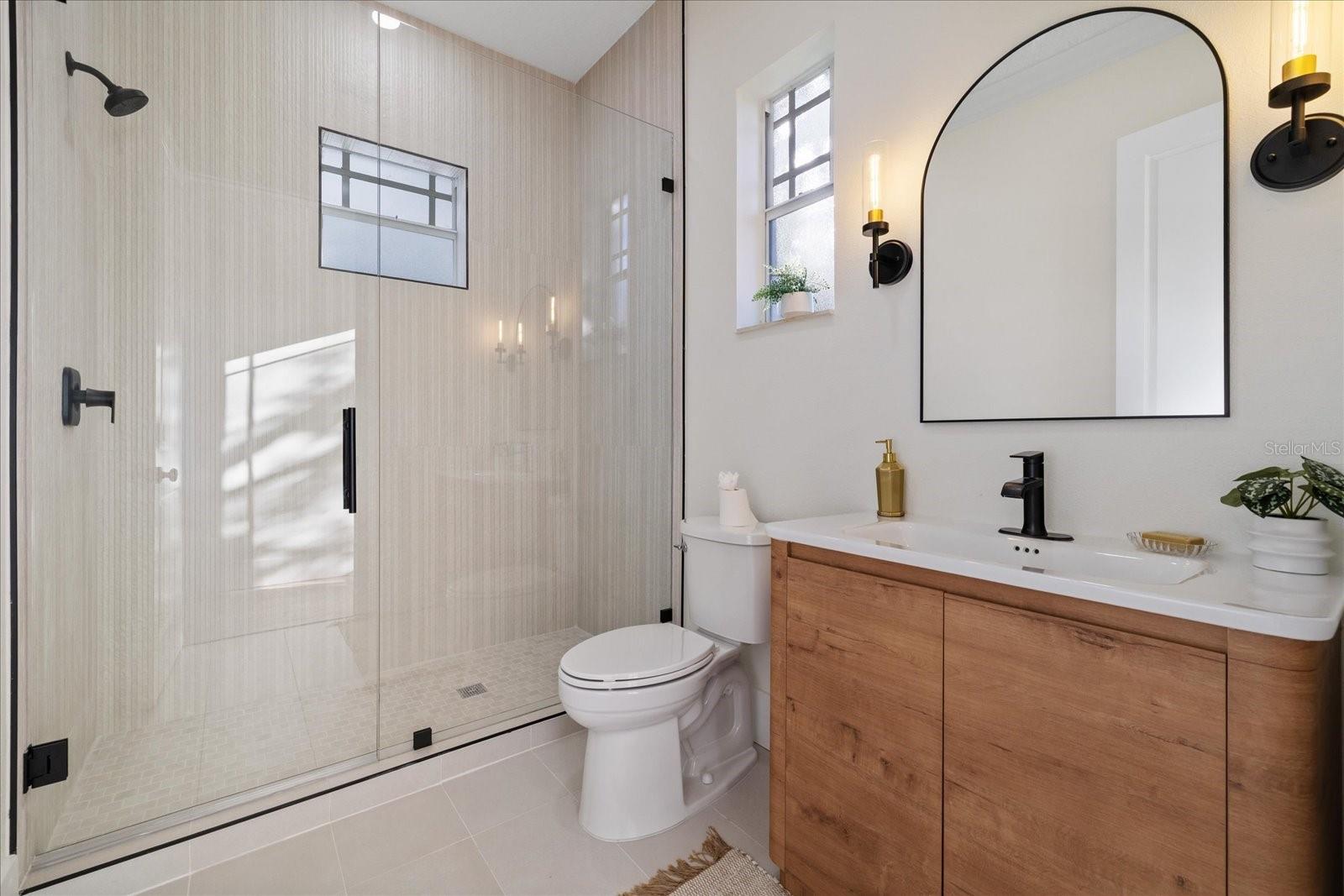 2722 N MYRTLE AVE — photo 15