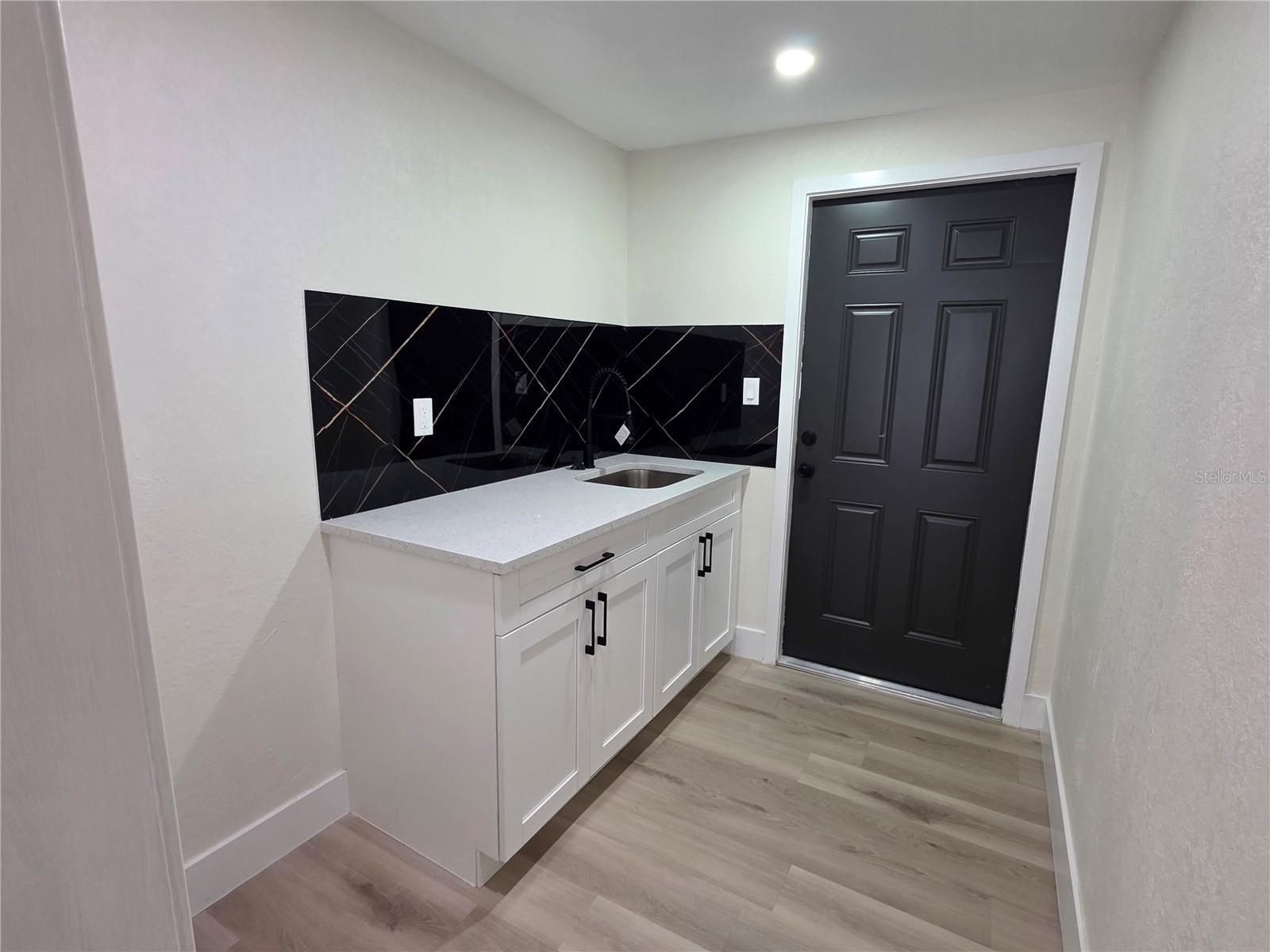 2910 MATCHLOCK DR — photo 16