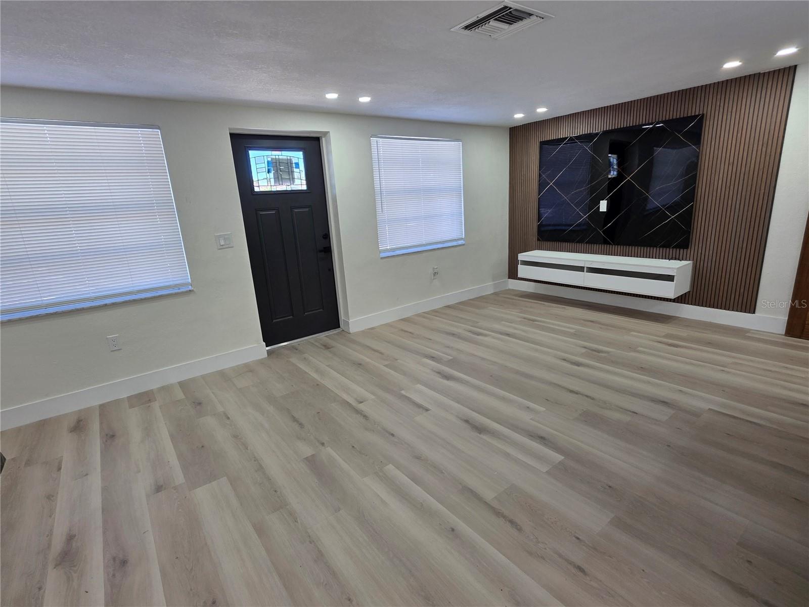2910 MATCHLOCK DR — photo 8