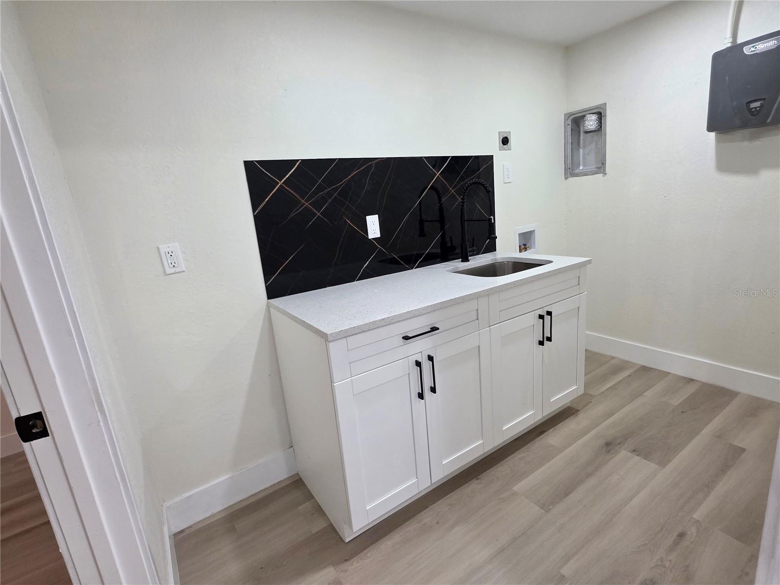 2910 MATCHLOCK DR — photo 10