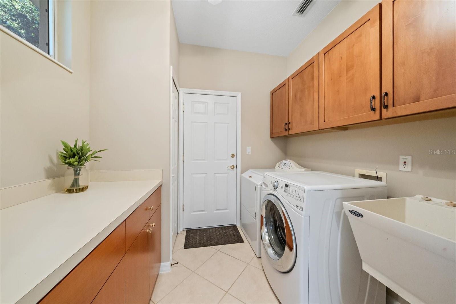 7050 OWLS NEST TER — photo 39