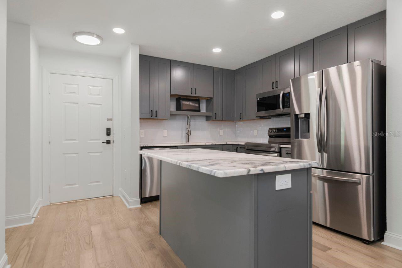 9481 HIGHLAND OAK DR. #514 — photo 9