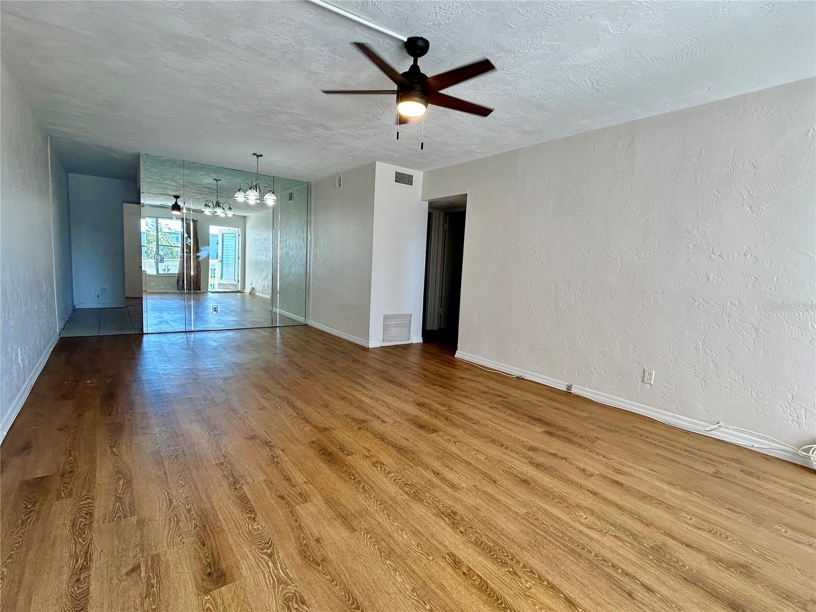 2454 AUSTRALIA WAY E #38 — photo 4