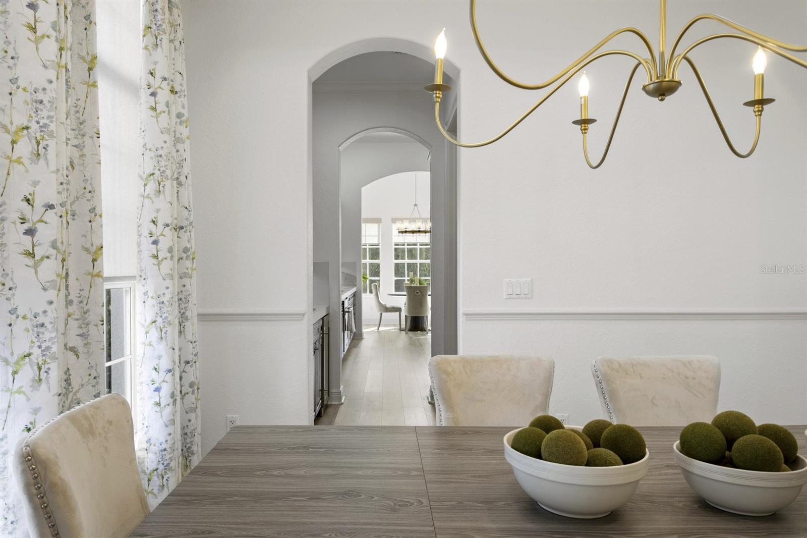 6123 YEATS MANOR DR — photo 13