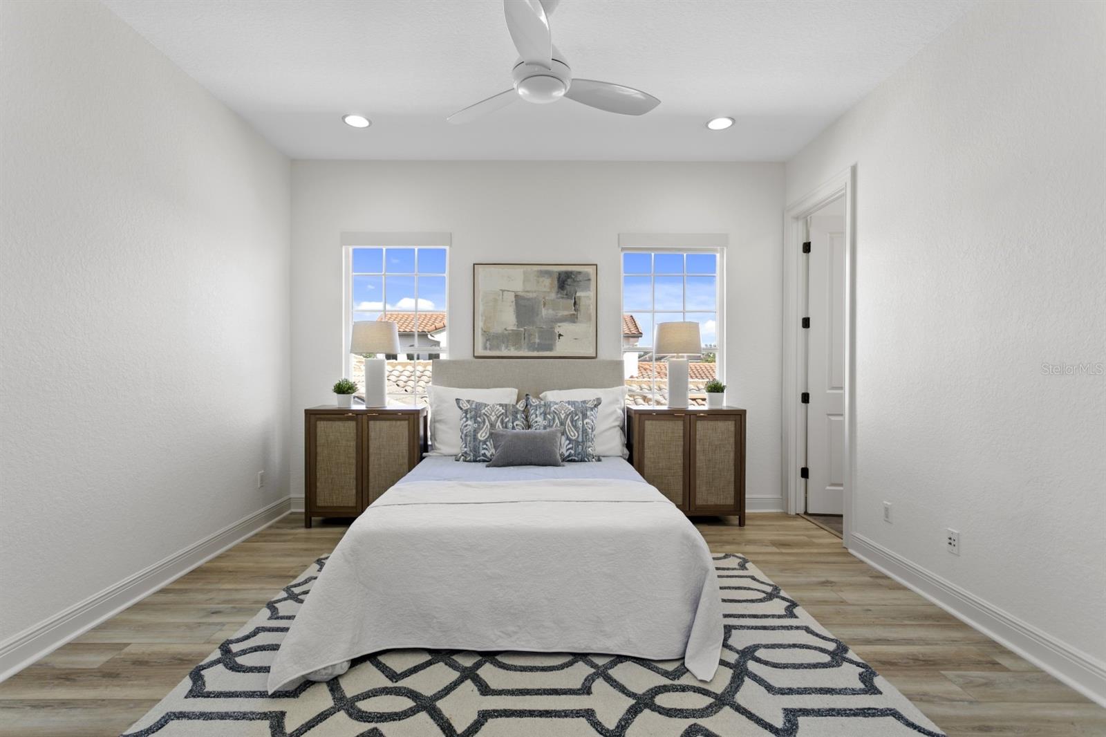 6123 YEATS MANOR DR — photo 31