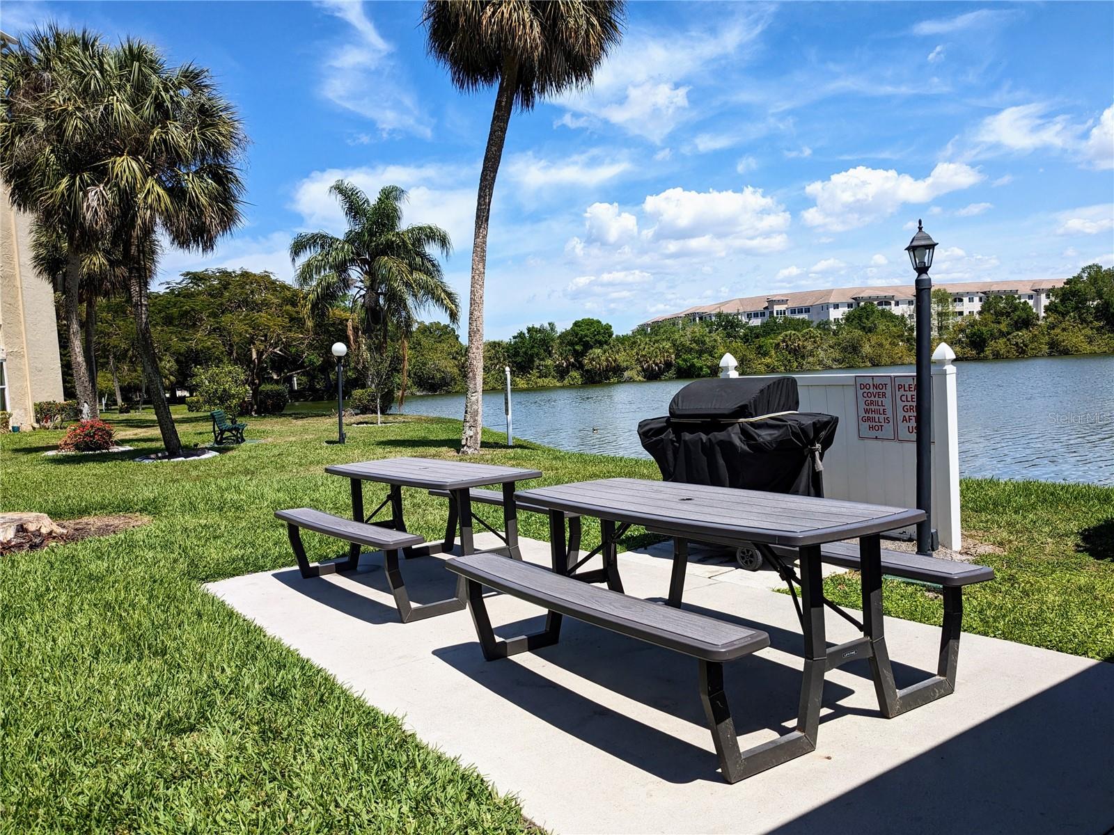 3779 LAKE BAYSHORE DR #H-402 — photo 32