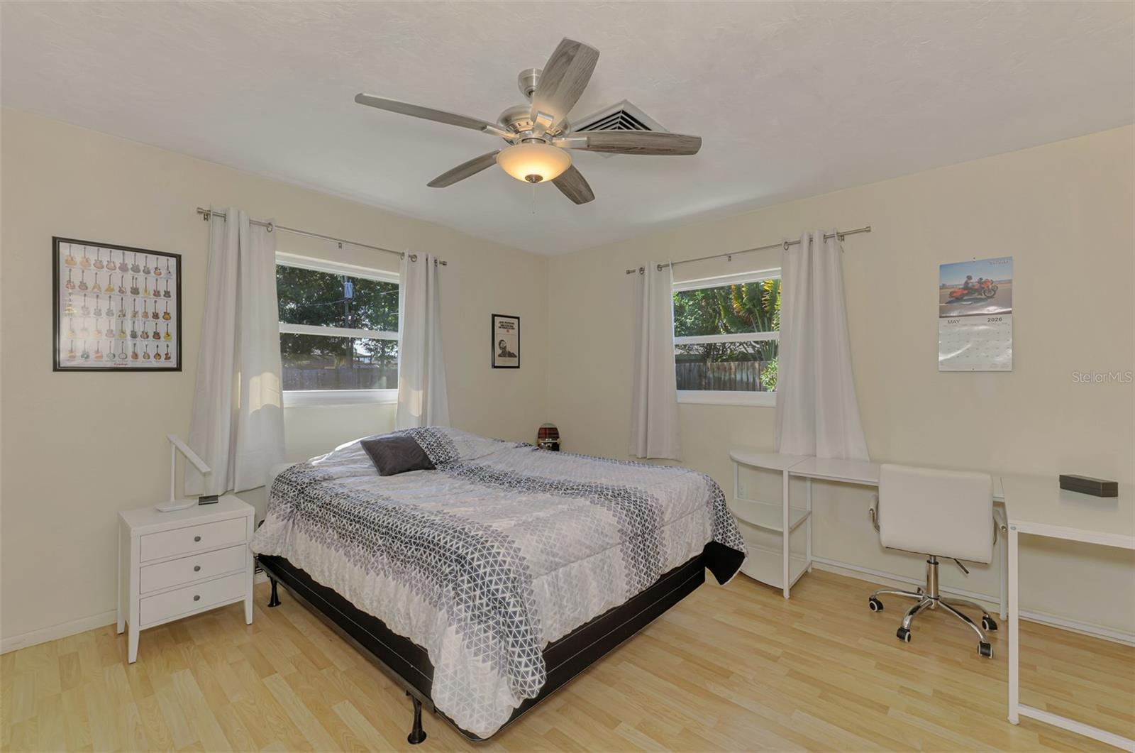 3078 SPENCER LN — photo 31