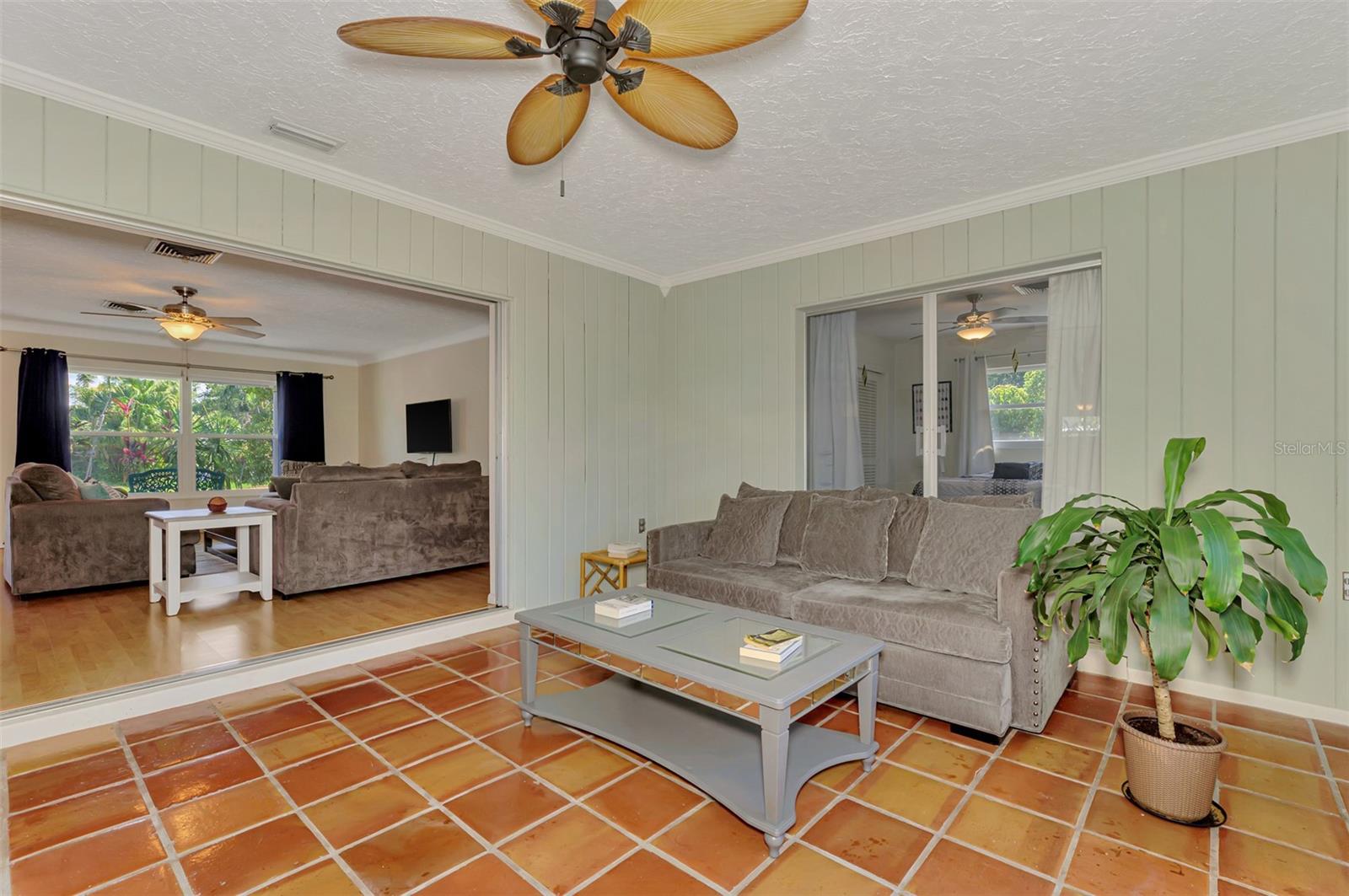 3078 SPENCER LN — photo 35