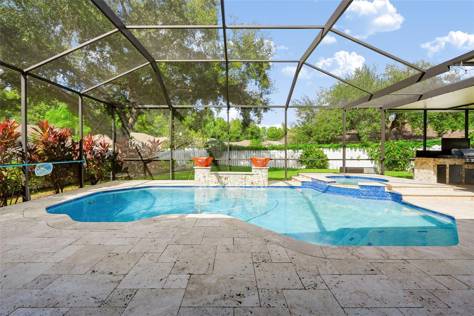 12541 LEATHERLEAF DR — photo 31