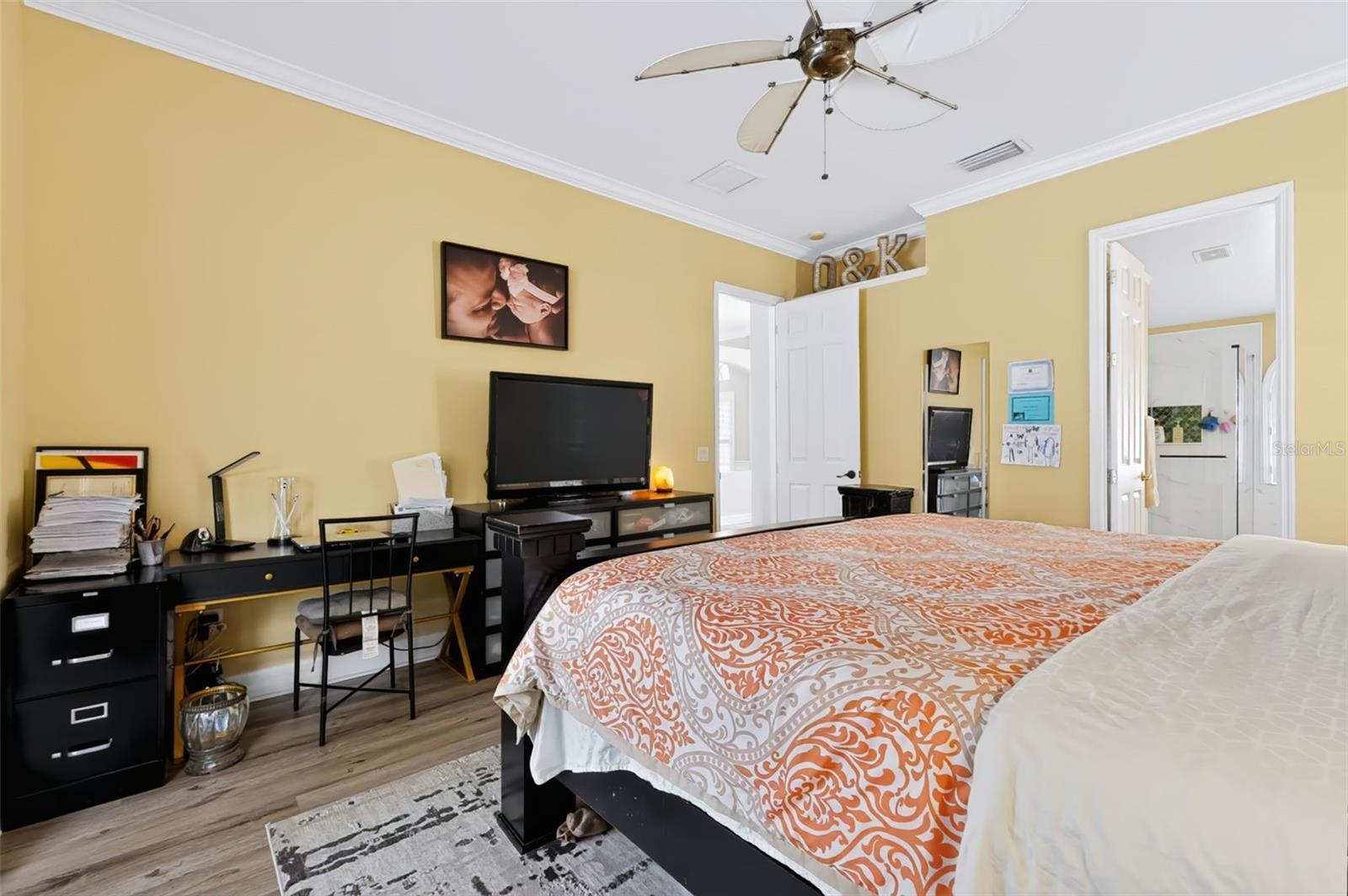 12541 LEATHERLEAF DR — photo 18