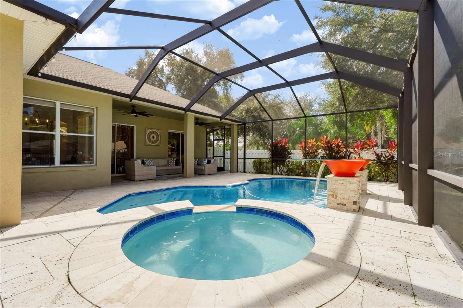 12541 LEATHERLEAF DR — photo 32