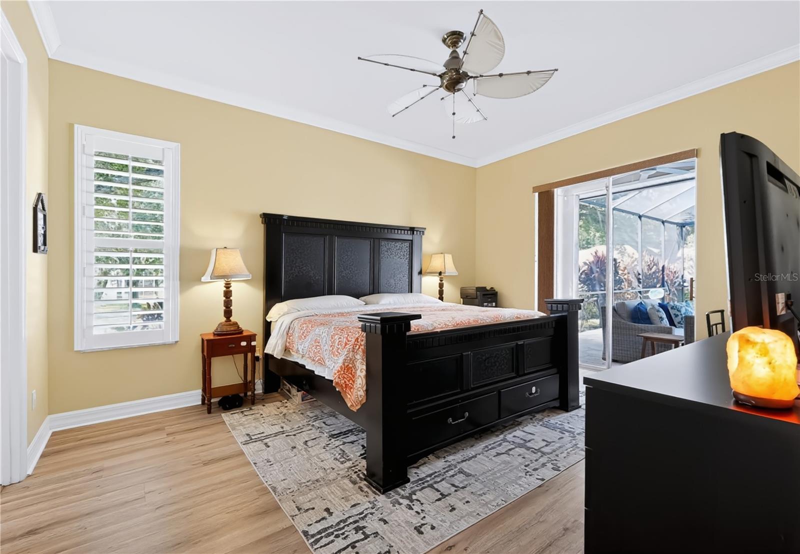 12541 LEATHERLEAF DR — photo 17