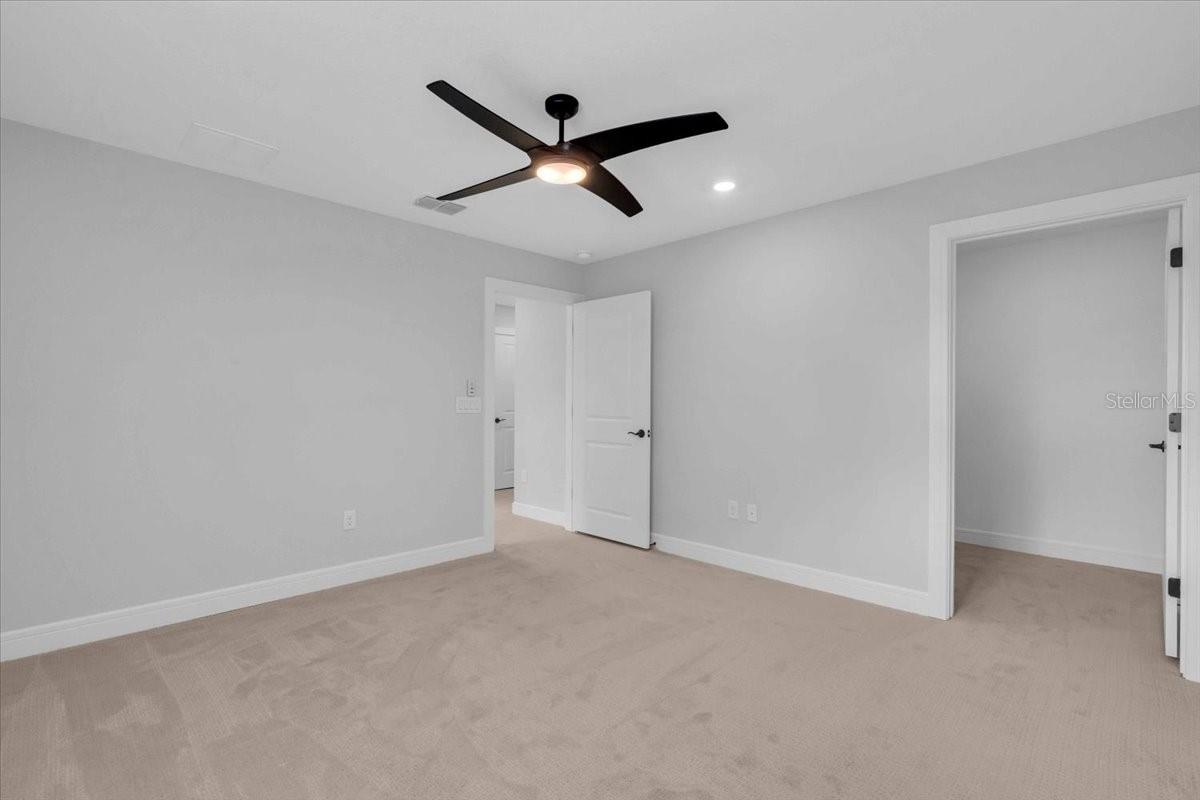9225 BARRIER COAST TRL — photo 37