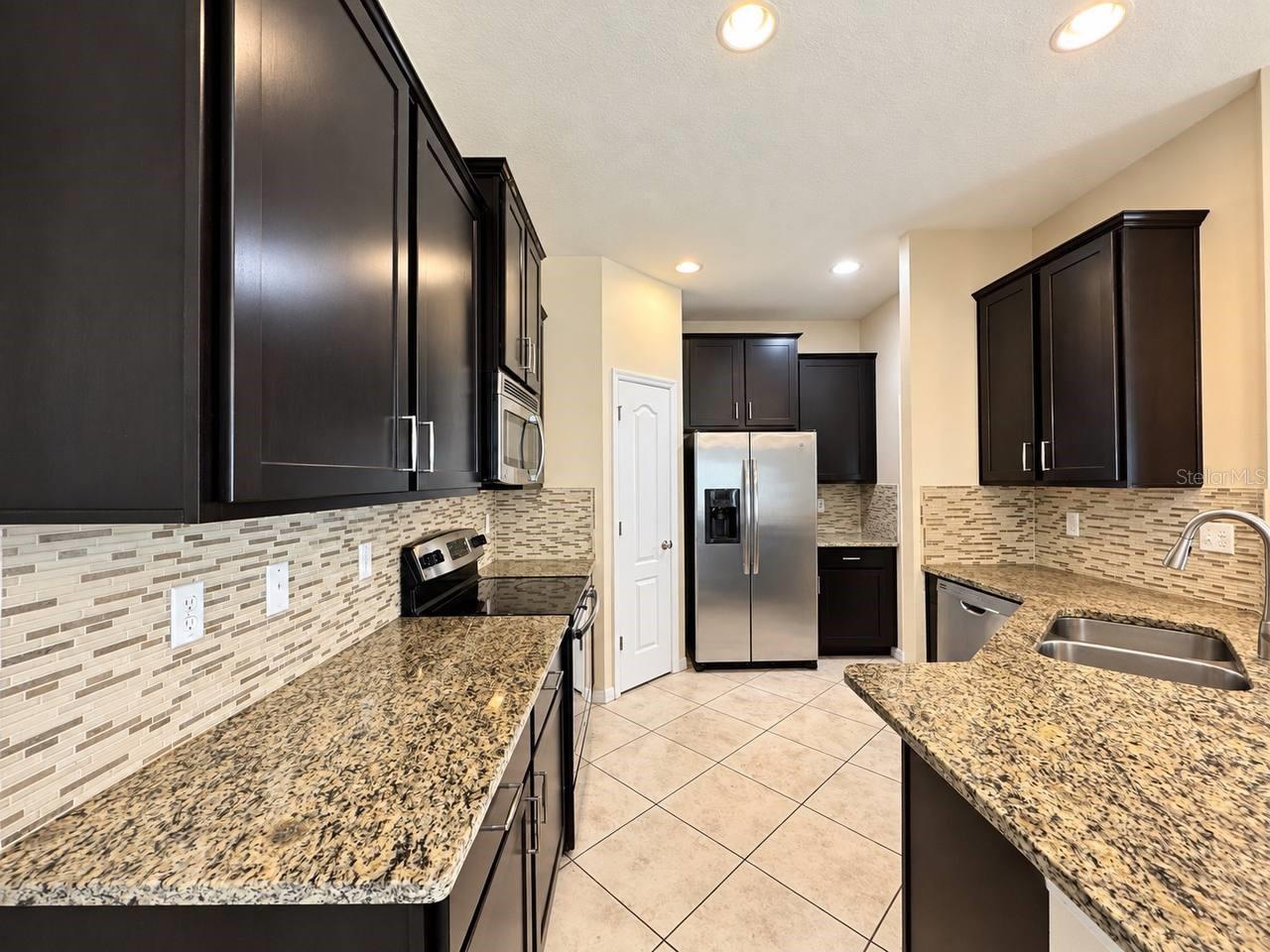 7001 INTERBAY BLVD #102 — photo 9