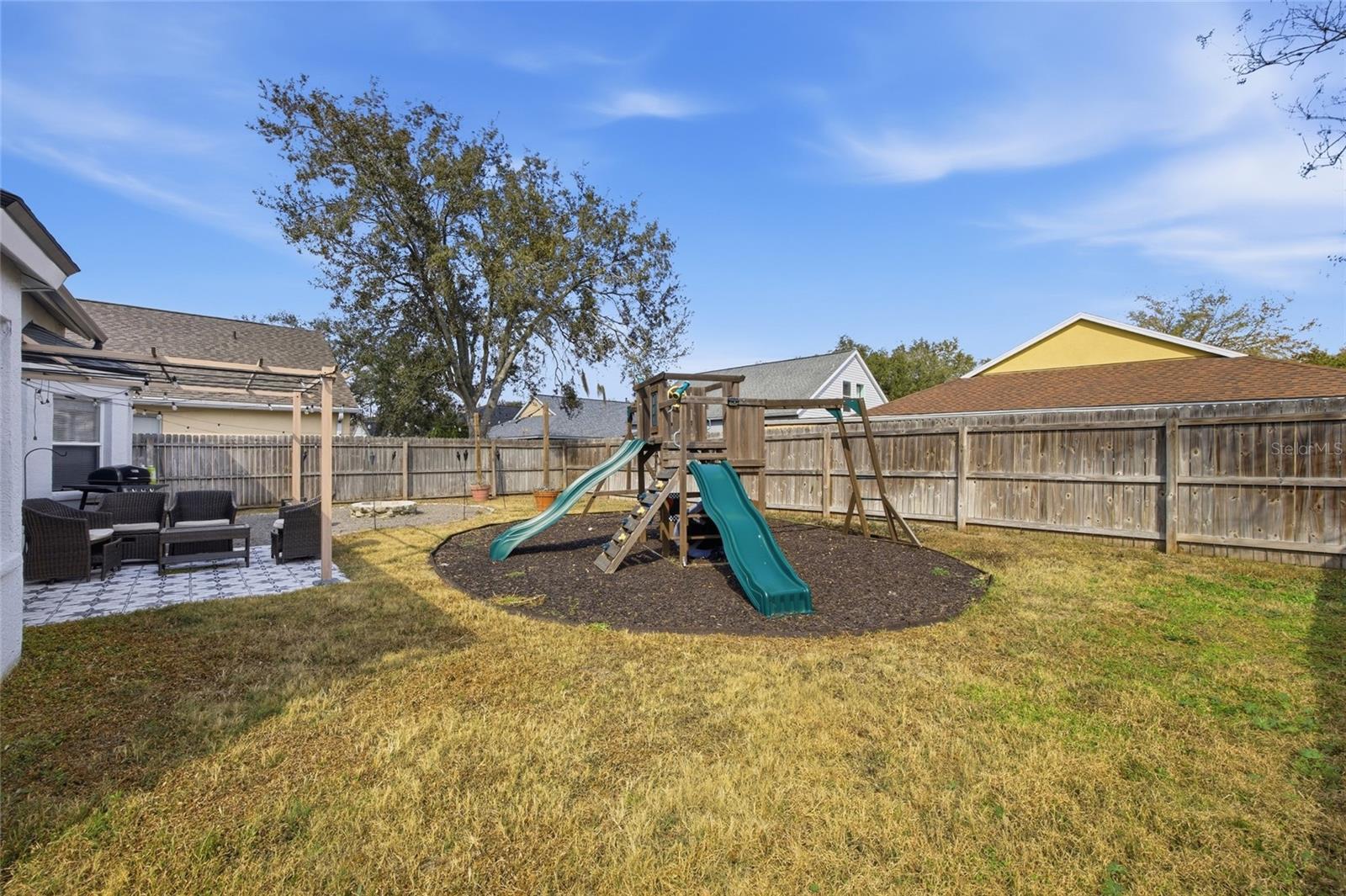 6526 SUMMER COVE DR — photo 24