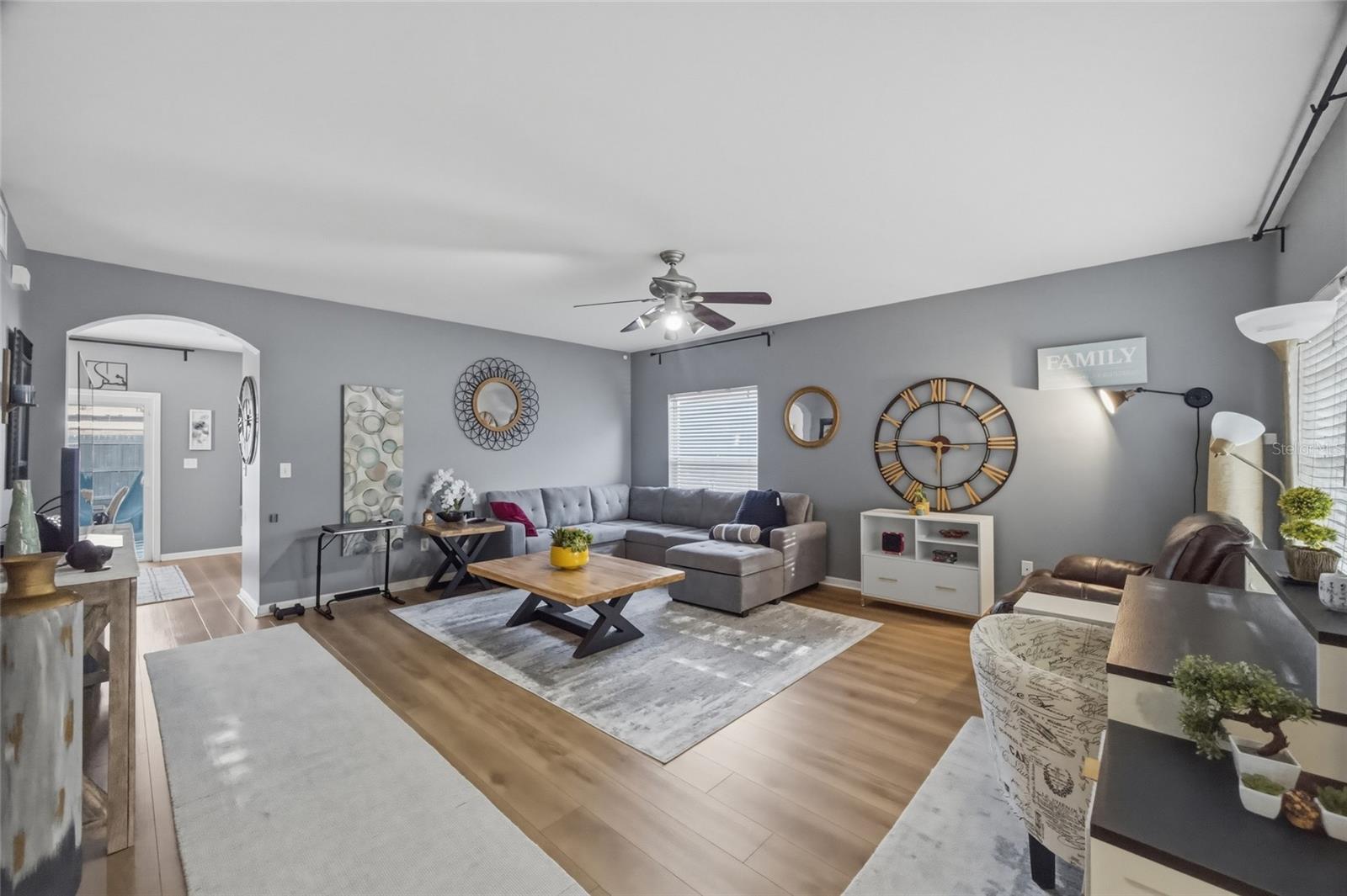 6526 SUMMER COVE DR — photo 5