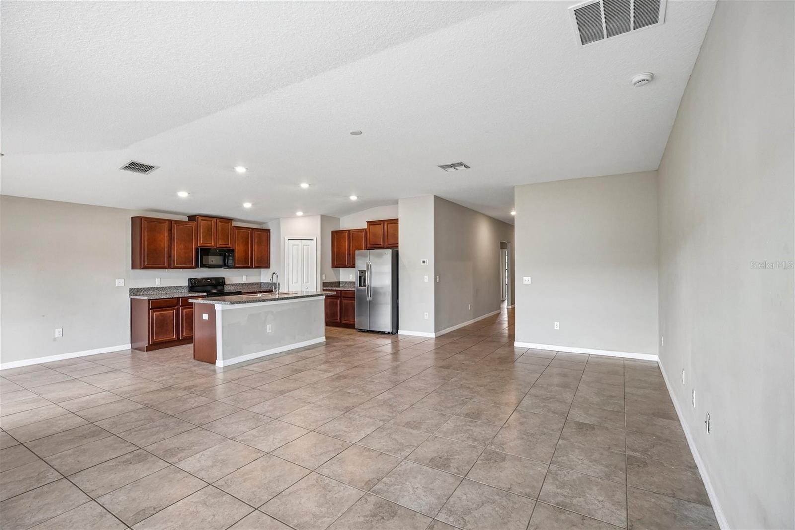 4103 GLOBE THISTLE DR — photo 4