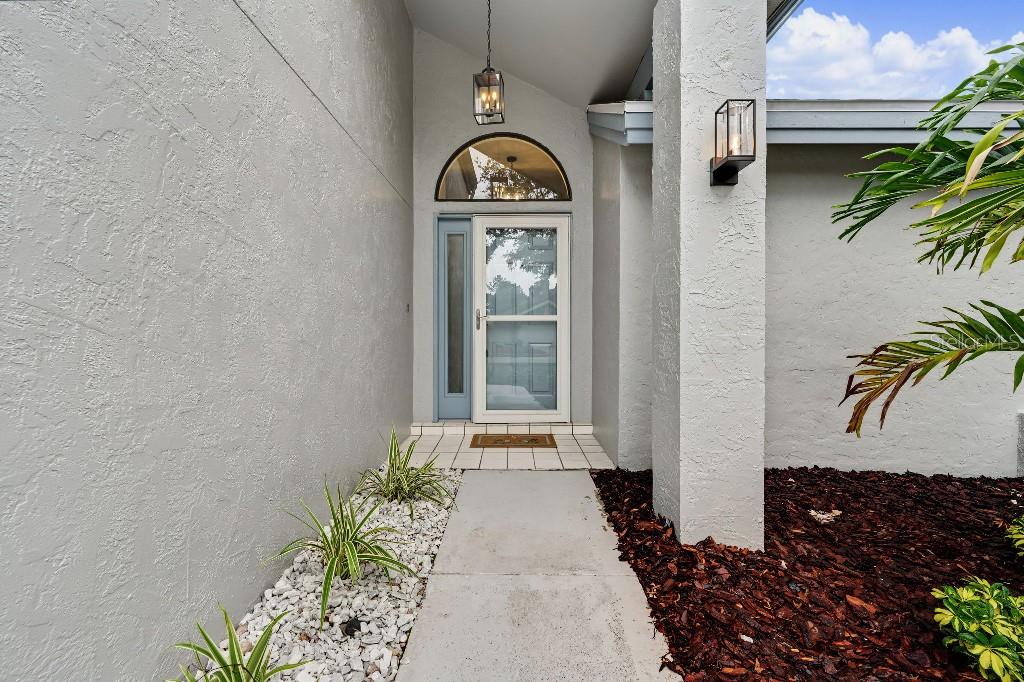 3010 LONGBROOKE WAY — photo 3