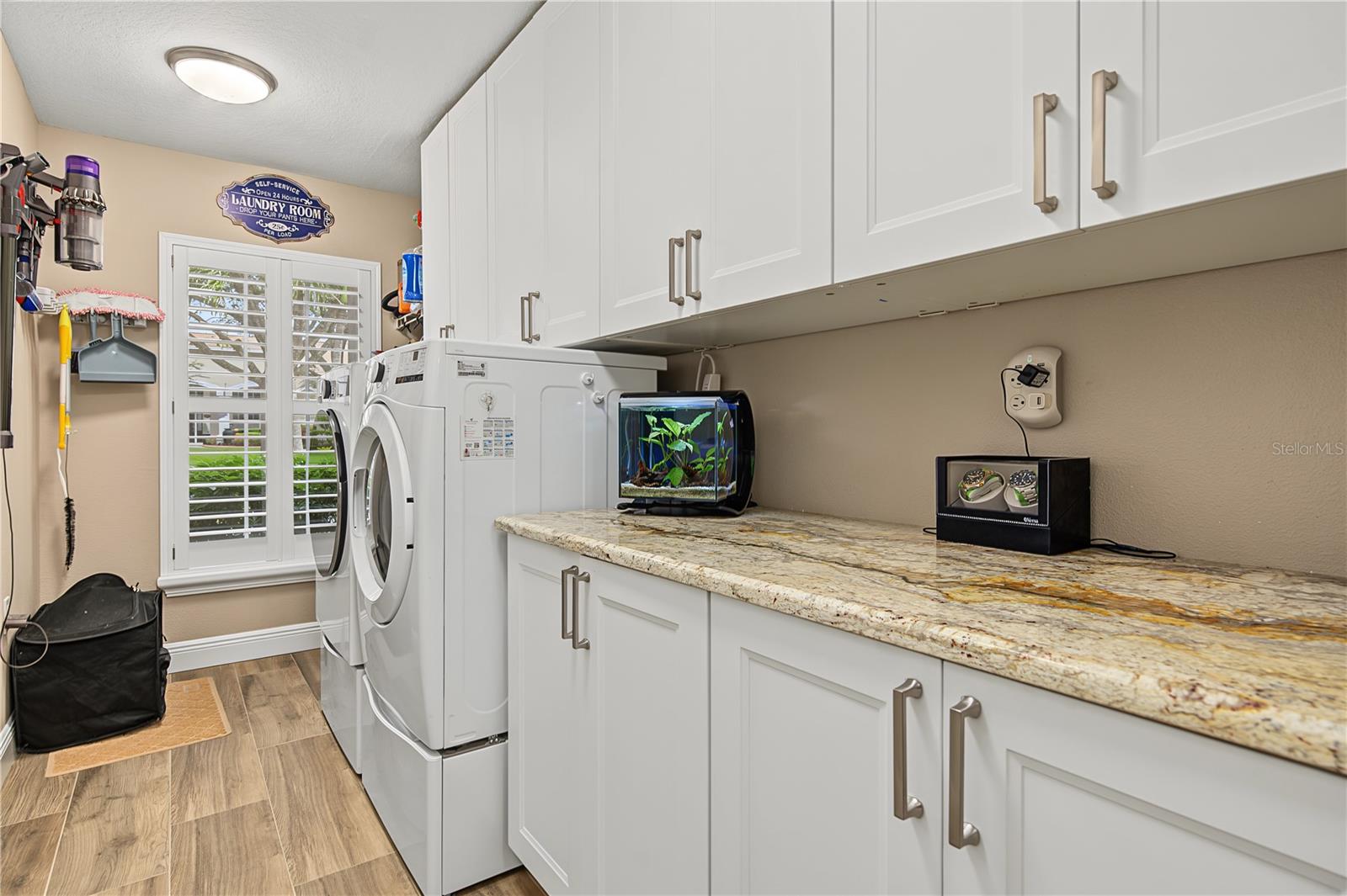 5644 GLENCREST BLVD — photo 48