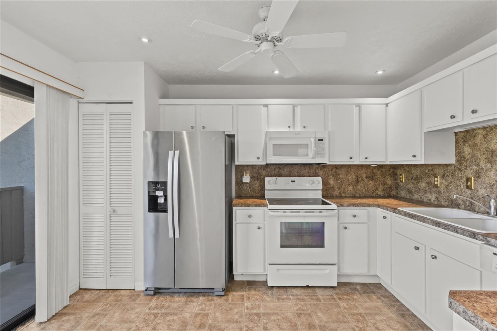 1627 BROOKHOUSE DR #263 — photo 7