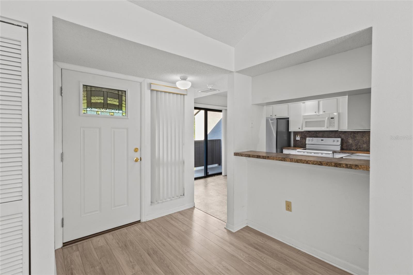 1627 BROOKHOUSE DR #263 — photo 4