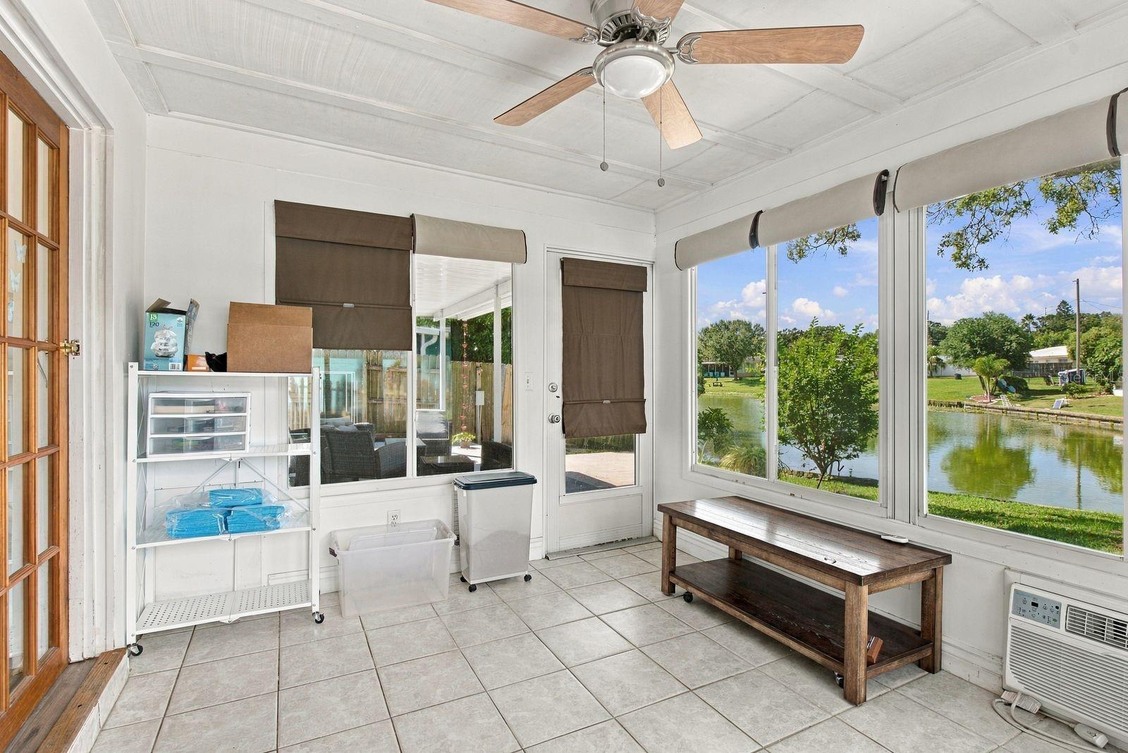 700 GERSHWIN DR — photo 18