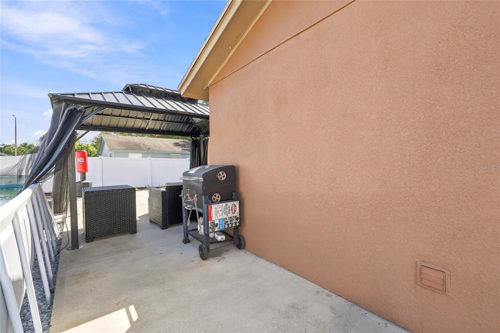 9608 ELGIN CT — photo 30