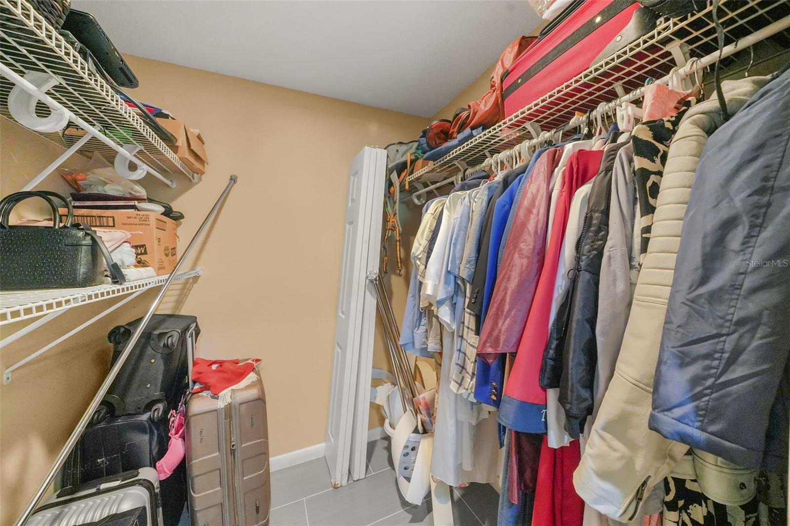 6912 SENOJ DR — photo 44