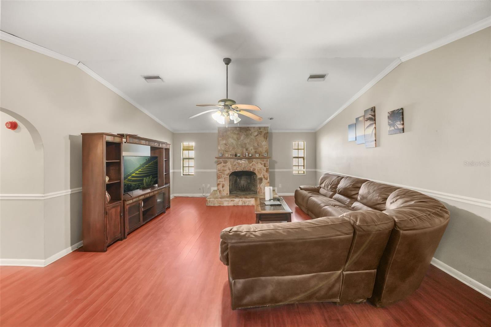6912 SENOJ DR — photo 11