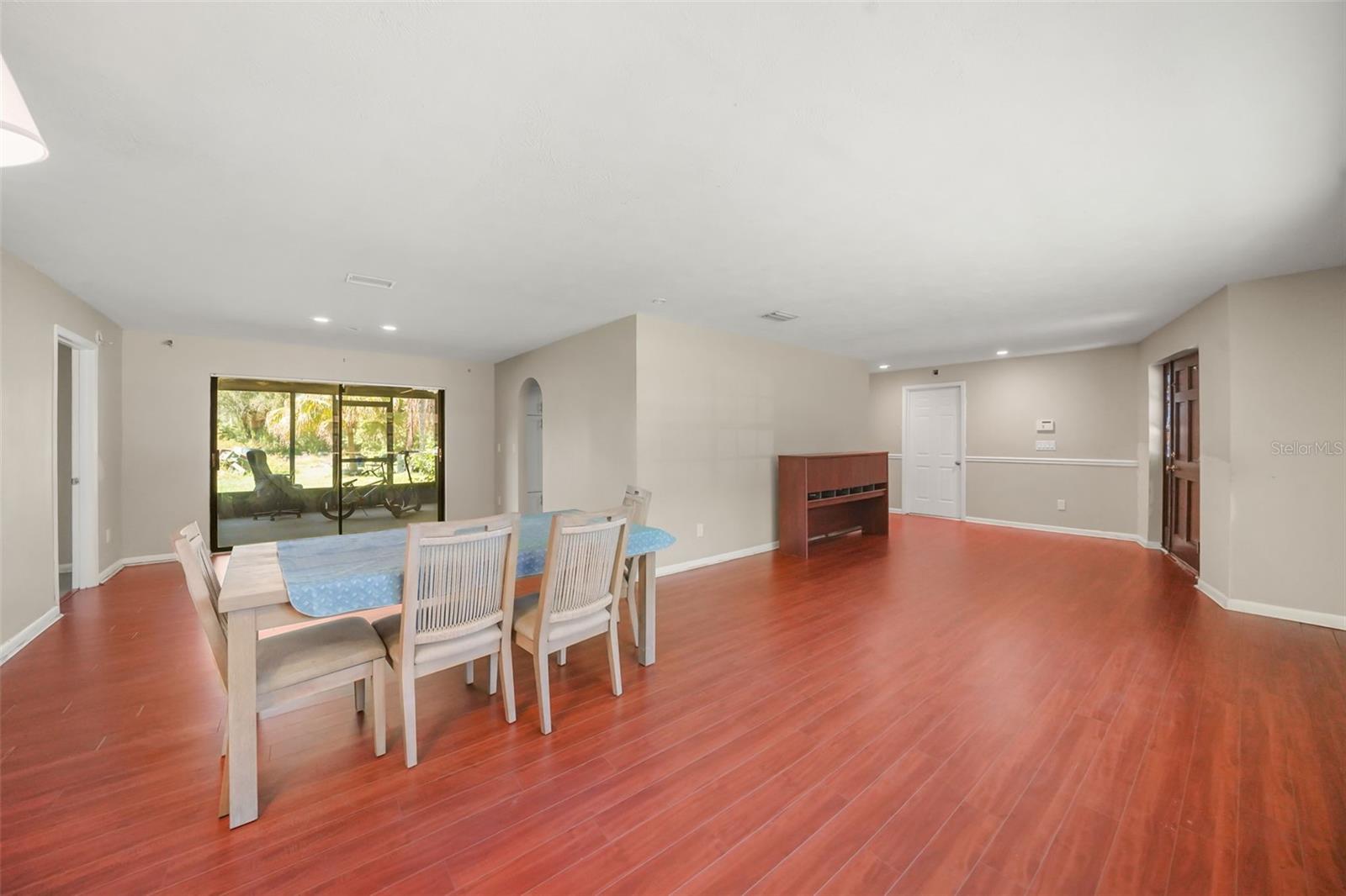 6912 SENOJ DR — photo 15