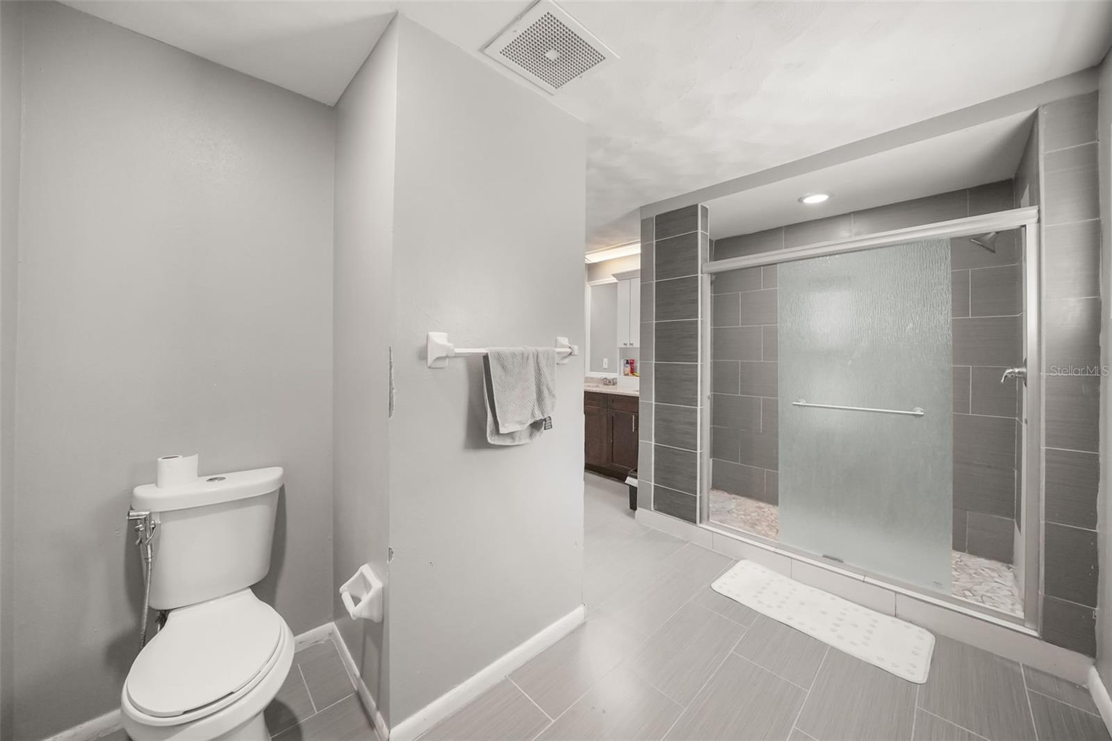 6912 SENOJ DR — photo 46