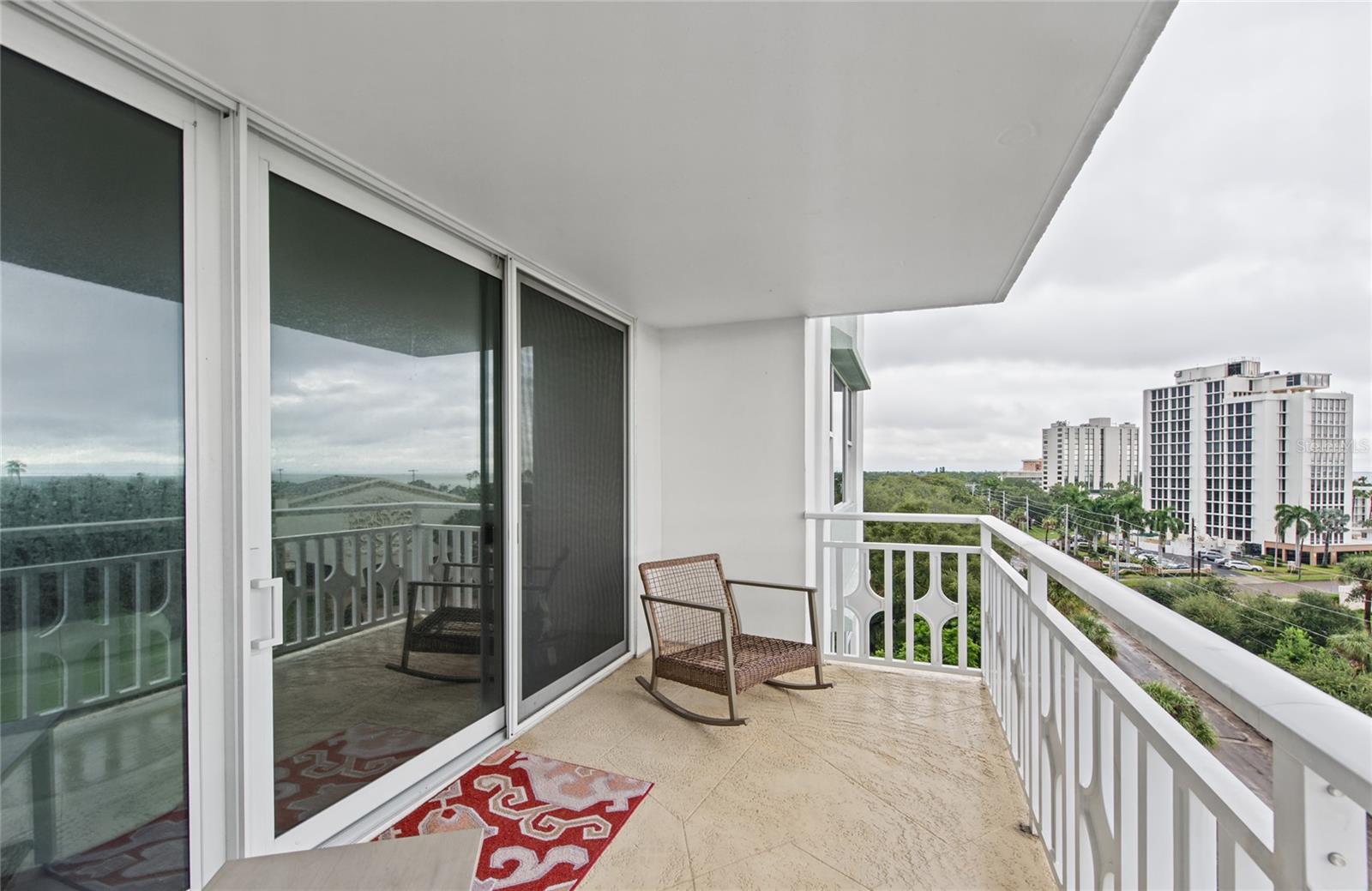 700 BEACH DR NE #701 — photo 8