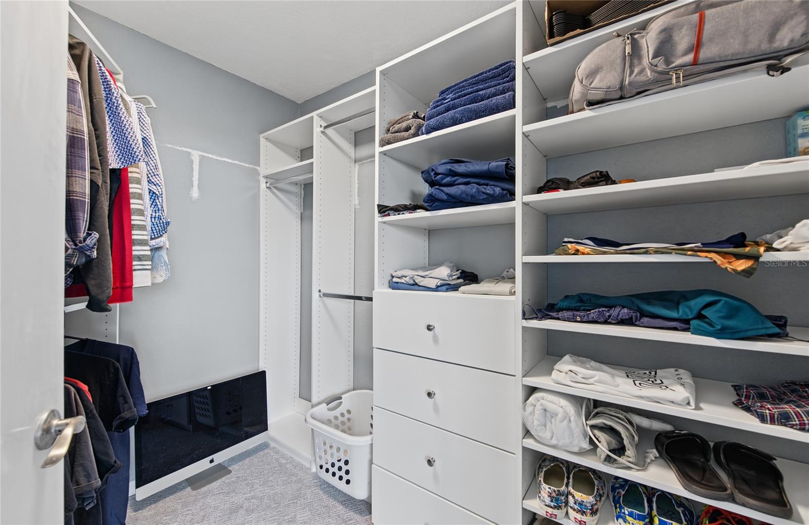 700 BEACH DR NE #701 — photo 26