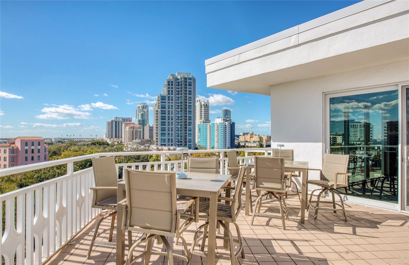 700 BEACH DR NE #701 — photo 43
