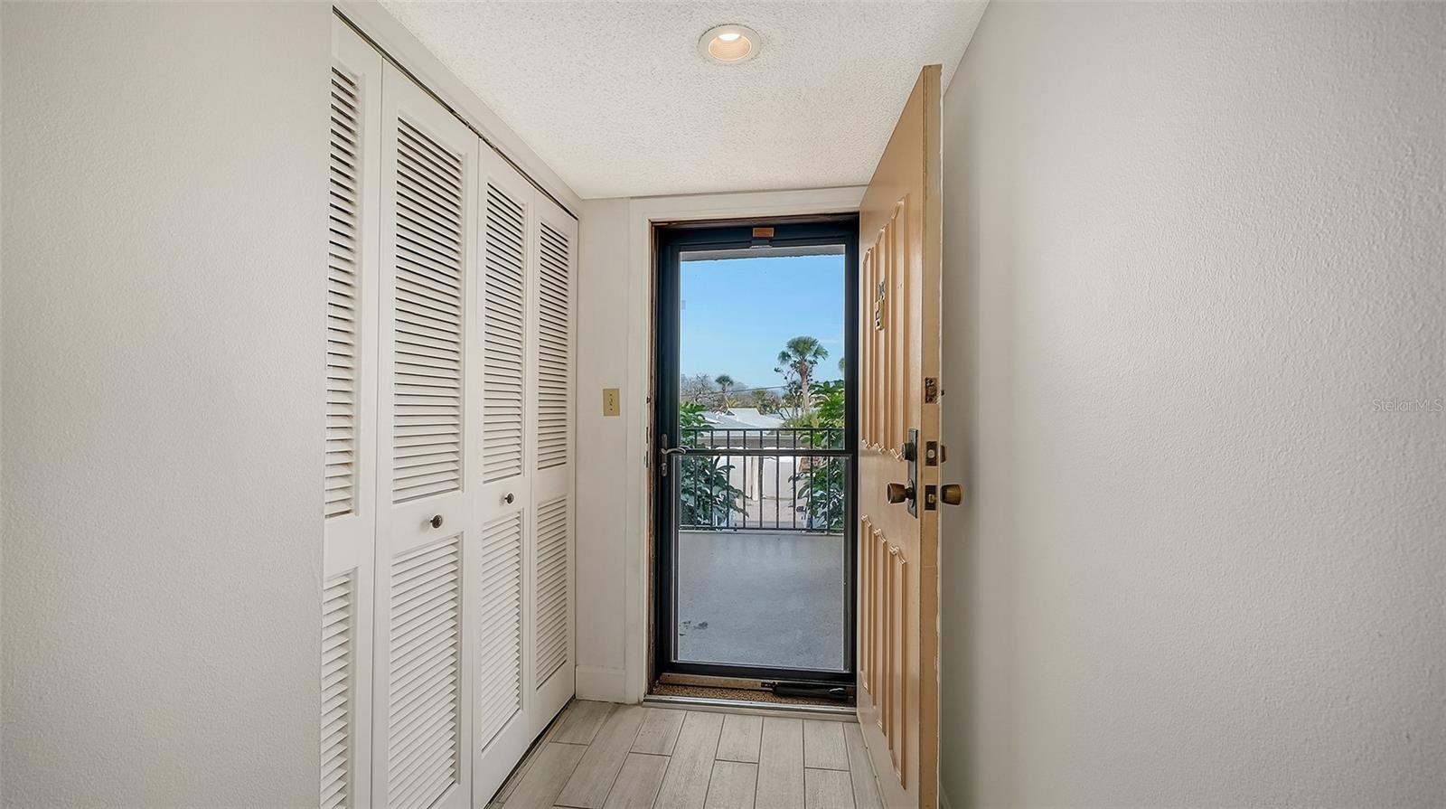 6287 MIDNIGHT PASS RD #103 — photo 4