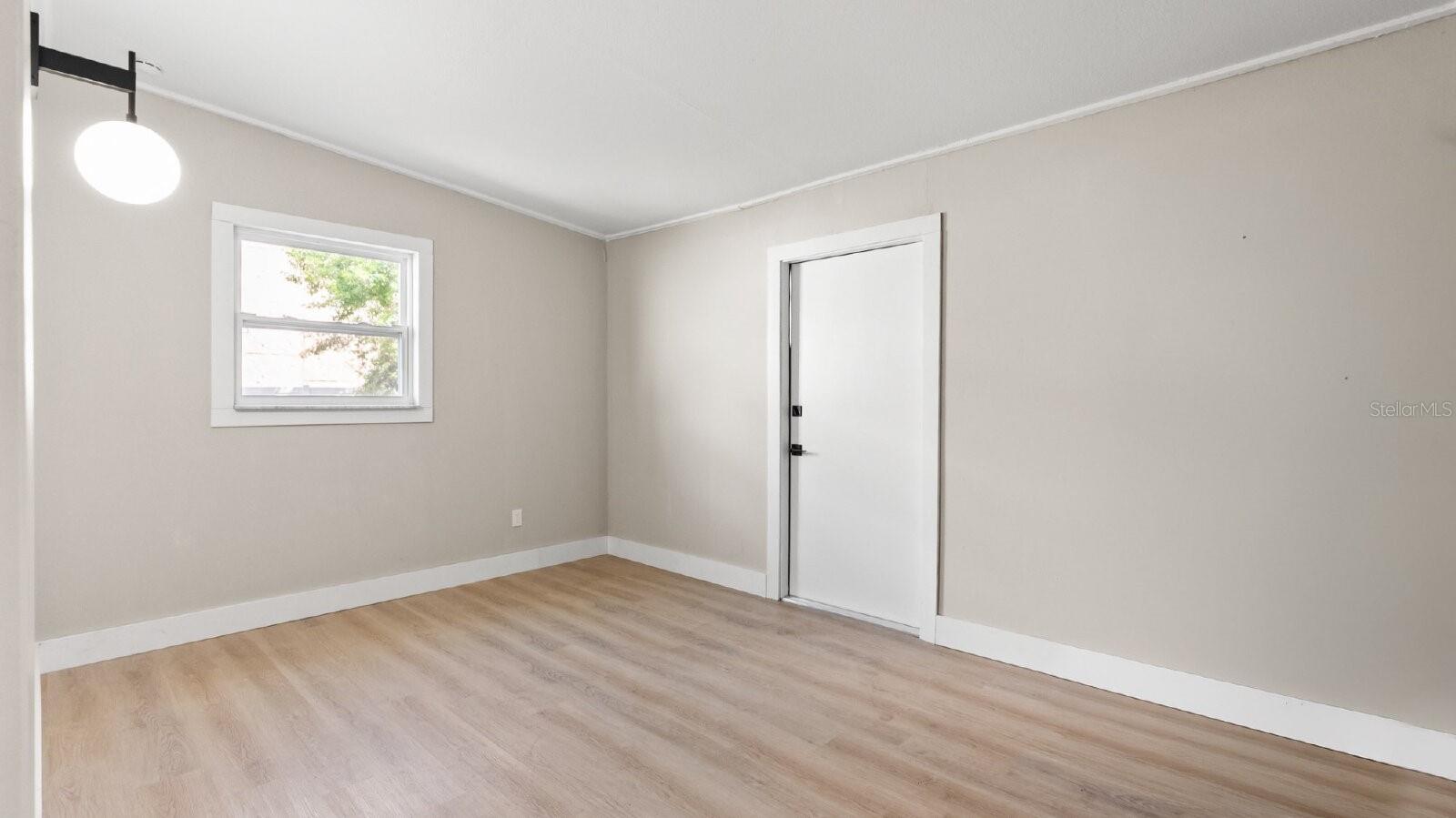 1541 W LA SALLE ST — photo 11